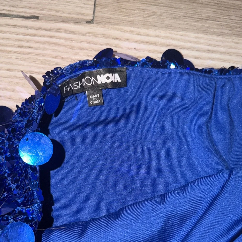 Fashion Nova Royal Blue Sequin Skirt - Picture 2 of 2